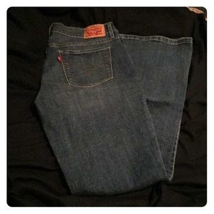 Women’s Levi’s 515 Bootcut Jeans, mid rise SIze 8